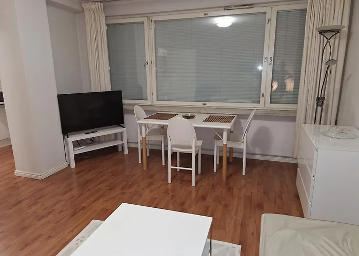 Luxhousing With Park View * הלסינקי